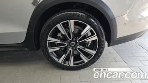 Volvo V60, 2024 — миниатюра 7