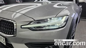 Volvo V60, 2024 — миниатюра 8