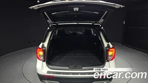Ford Explorer, 2023 — миниатюра 26