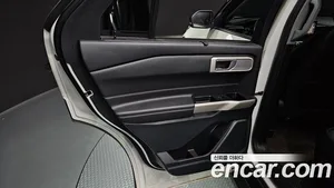 Ford Explorer, 2023 — миниатюра 15