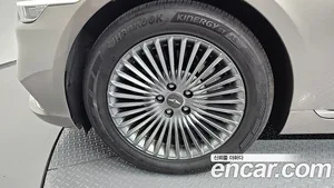 Genesis G90, 2019 — миниатюра 5