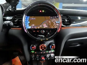Mini Cooper, 2021 — миниатюра 12