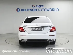 Mercedes-Benz E-Class, 2017 — миниатюра 4
