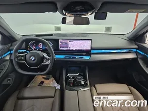 BMW 5-Series, 2025 — миниатюра 7