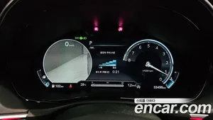 Genesis GV70, 2022 — миниатюра 8
