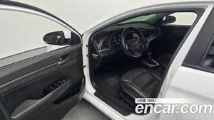Hyundai Avante, 2017 — миниатюра 11