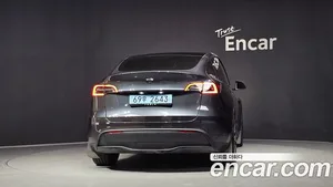Tesla Model Y, 2025 — миниатюра 4