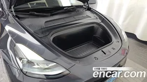 Tesla Model Y, 2025 — миниатюра 6