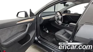 Tesla Model Y, 2025 — миниатюра 10