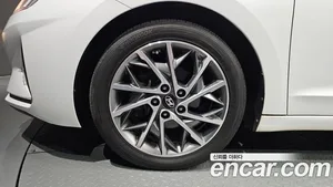 Hyundai Avante, 2018 — миниатюра 5