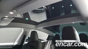 Tesla Model 3, 2025 — миниатюра 22