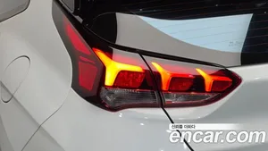 Hyundai Veloster, 2020 — миниатюра 9