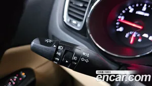 Kia Carnival, 2020 — миниатюра 31
