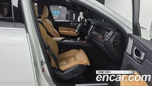 Volvo XC60, 2025 — миниатюра 11