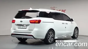 Kia Carnival, 2016 — миниатюра 1
