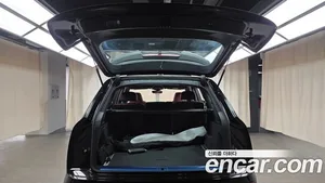 Audi SQ7, 2026 — миниатюра 23