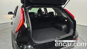 Kia Niro, 2024 — миниатюра 17