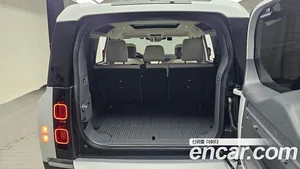 Land Rover Defender, 2022 — миниатюра 25