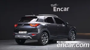 Kia Stonic, 2017 — миниатюра 2