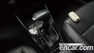 Kia Stonic, 2017 — миниатюра 12