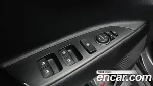 Kia Stonic, 2017 — миниатюра 27