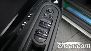 Mini Countryman, 2023 — миниатюра 27