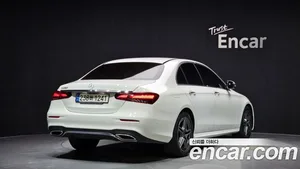 Mercedes-Benz E-Class, 2023 — миниатюра 2