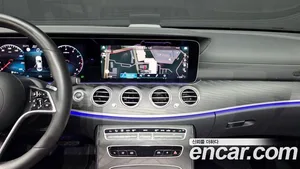 Mercedes-Benz E-Class, 2023 — миниатюра 19