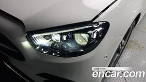 Mercedes-Benz E-Class, 2023 — миниатюра 8