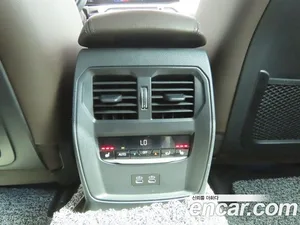 BMW i4, 2023 — миниатюра 8
