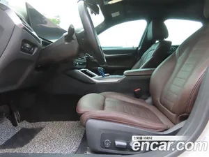BMW i4, 2023 — миниатюра 15