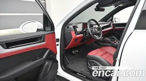 Porsche Cayenne, 2025 — миниатюра 11