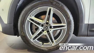 Mercedes-Benz GLB-Class, 2022 — миниатюра 5