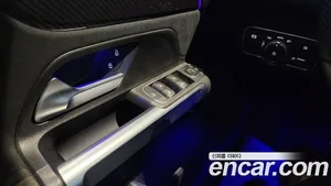 Mercedes-Benz GLB-Class, 2022 — миниатюра 15