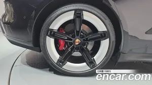 Porsche Taycan, 2025 — миниатюра 4