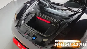 Porsche Taycan, 2025 — миниатюра 5