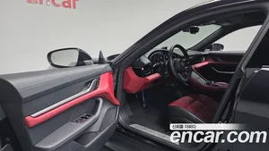 Porsche Taycan, 2025 — миниатюра 12