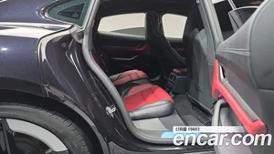 Porsche Taycan, 2025 — миниатюра 16