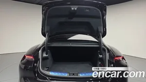 Porsche Taycan, 2025 — миниатюра 21