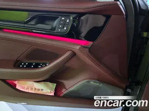 Porsche Panamera, 2025 — миниатюра 8