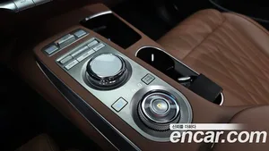 Genesis GV70, 2024 — миниатюра 12