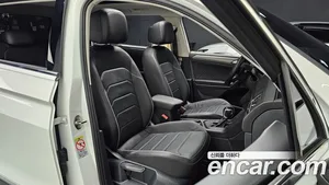 Volkswagen Tiguan, 2024 — миниатюра 12