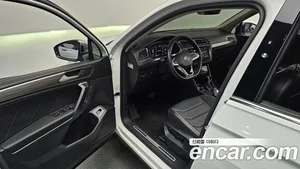 Volkswagen Tiguan, 2024 — миниатюра 16