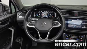 Volkswagen Tiguan, 2024 — миниатюра 18