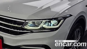 Volkswagen Tiguan, 2024 — миниатюра 7