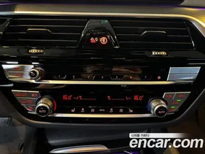 BMW 5-Series, 2022 — миниатюра 13