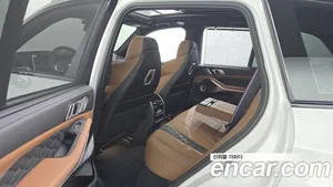 BMW X5M, 2025 — миниатюра 18