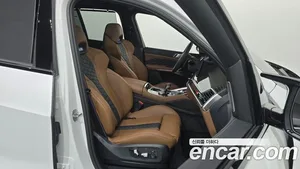 BMW X5M, 2025 — миниатюра 16
