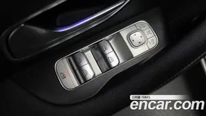 Mercedes-Benz GLE-Class, 2023 — миниатюра 27