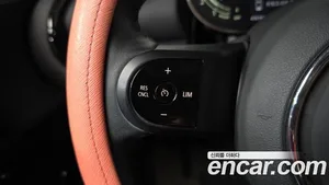 Mini Clubman, 2023 — миниатюра 21